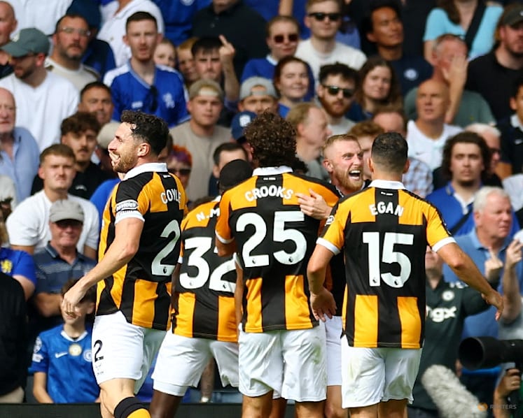 Hull extend unbeaten start with 2-2 draw at Chelsea