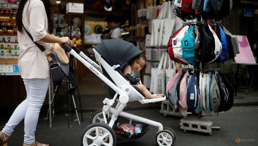 Commentary: Could a US$70,000 baby bonus solve South Korea’s fertility crisis? Commentary: Could a US$70,000 baby bonus solve South Korea’s fertility crisis?