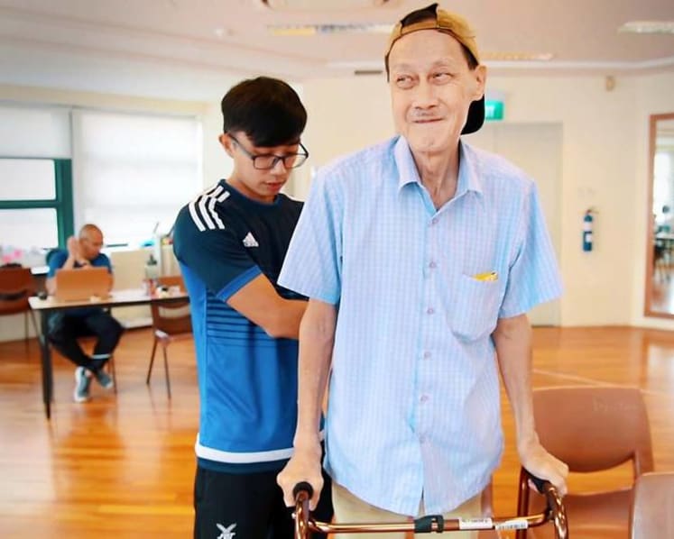Defying frailty: How a 67-year-old is training to walk again