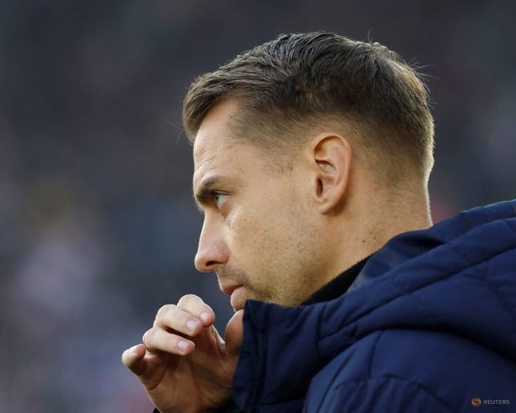 Southampton owner won't sack manager Eckert despite his role in 'Spygate'