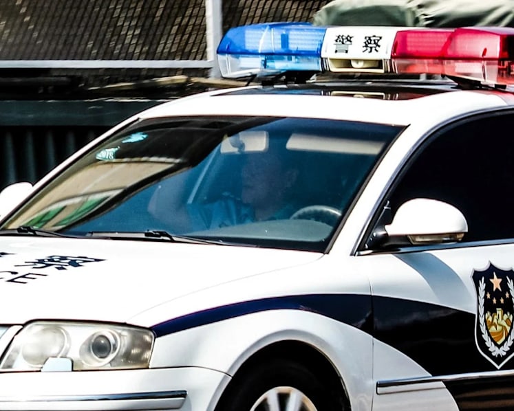 1 dead, 4 injured in Chongqing after driver runs into crowd: District police