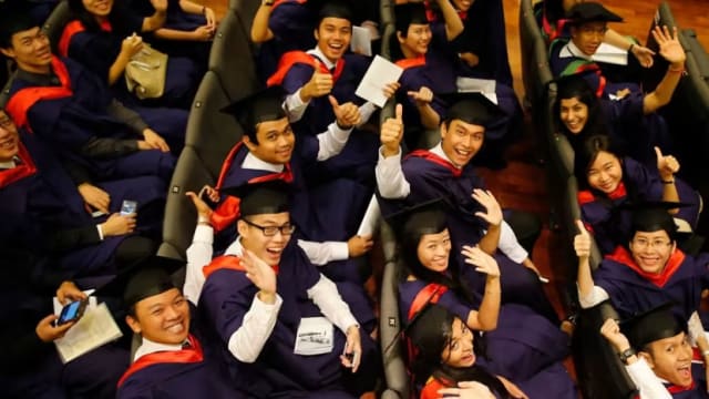 政府将为工教院理工学院和大学毕业生 推出获资助实习计划