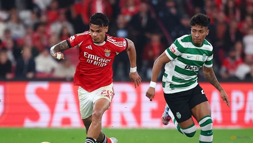 Rios leads Benfica to stunning 2–0 victory over Napoli