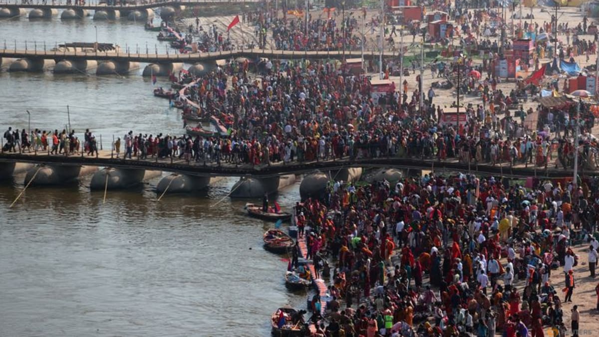 India's vast Hindu festival draws to an end
