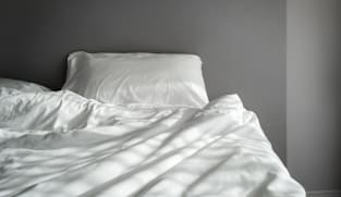 வாயை மூடித் தூங்கு