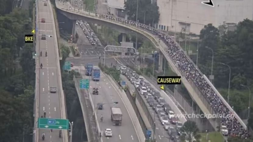 Kesesakan lalu lintas dijangka berterusan di Koswe sepanjang tempoh cuti sekolah SG, M'sia