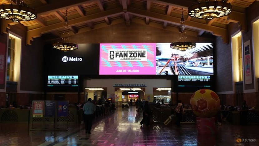 Analysis:Pricey World Cup keeps fans away, hits US hotels, airlines