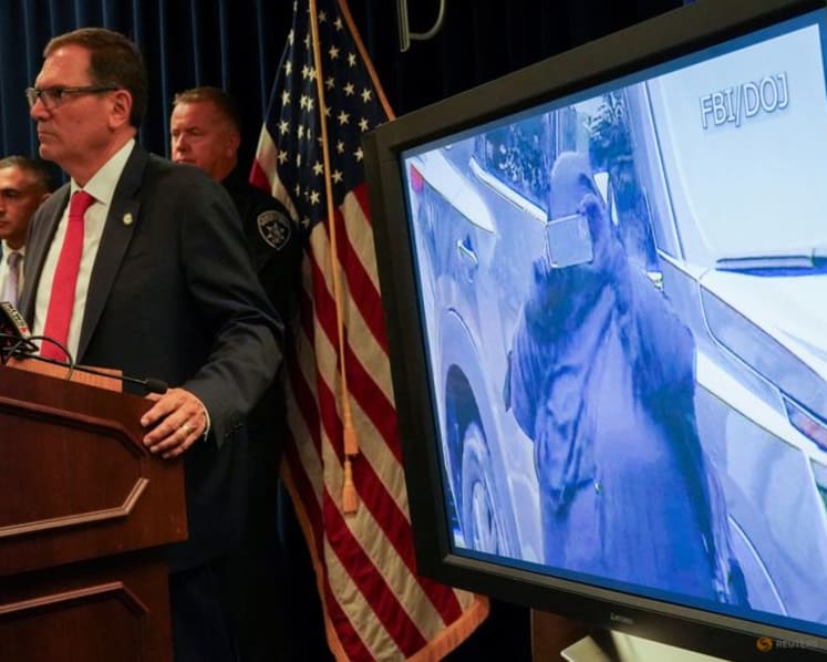 US charges woman with IS-inspired plot to blow up New York State Capitol