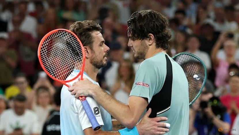 Wawrinka goes down fighting in final Australian Open