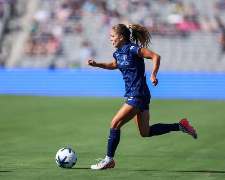 Sanchez, Swanson return to US squad for Spain friendlies