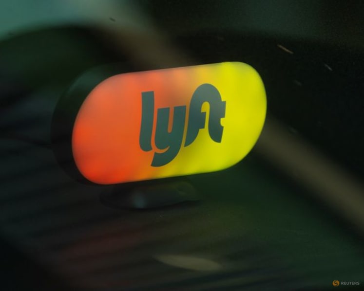 Lyft, Uber sue New York City to block driver retention law