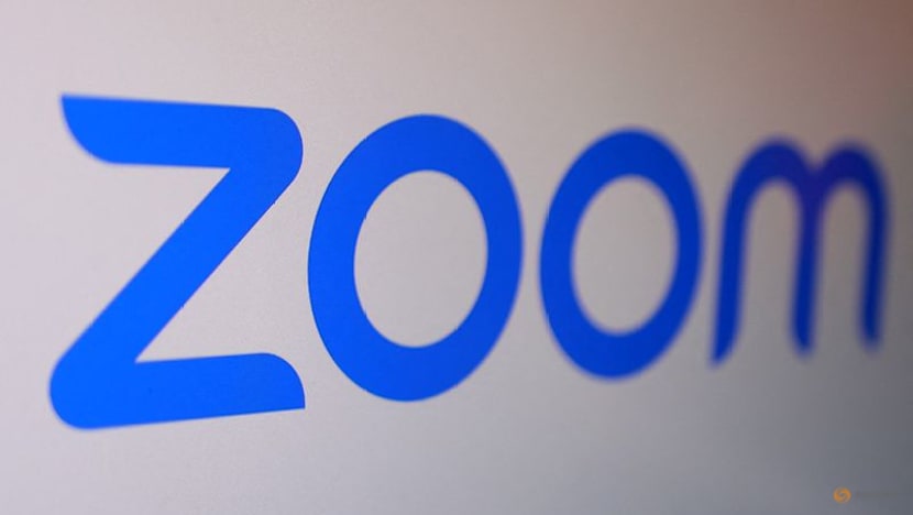 Zoom forecasts quarterly profit below estimates amid tough competition