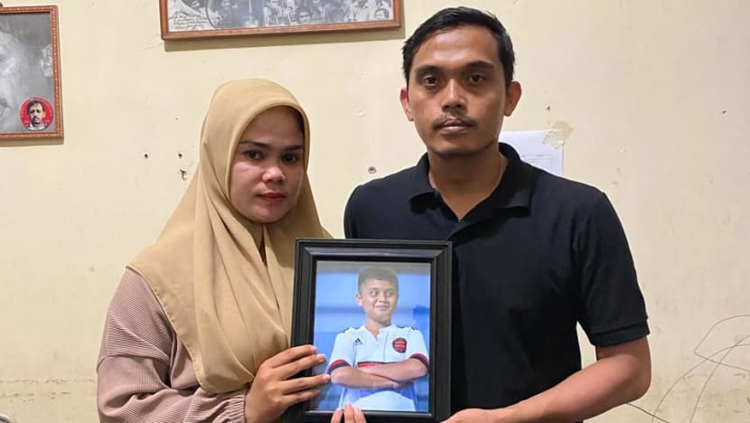 Indonesia commission opens probe into alleged death of schoolboy, 13, as case shines spotlight on cop brutality Indonesia commission opens probe into alleged death of schoolboy, 13, as case shines spotlight on cop brutality
