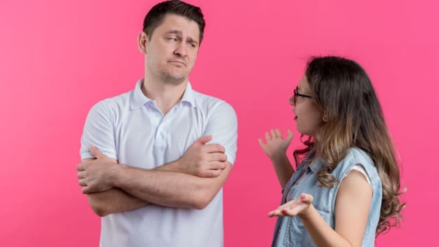 看到“他”头就开始痛、心脏乱跳、整个人烦到不行……这叫“夫源病”！