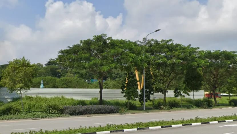 Pekerja binaan maut susuli kemalangan semasa kerja tarik kabel dijalankan di Pasir Ris Pekerja binaan maut susuli kemalangan semasa kerja tarik kabel dijalankan di Pasir Ris