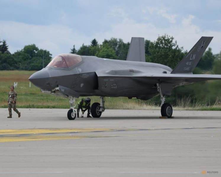 Trump says US will lift sanctions on Türkiye, possibly sell F-35 fighter jets