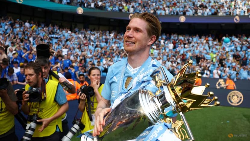 Guardiola hails De Bruyne as one of the Premier League's greatest