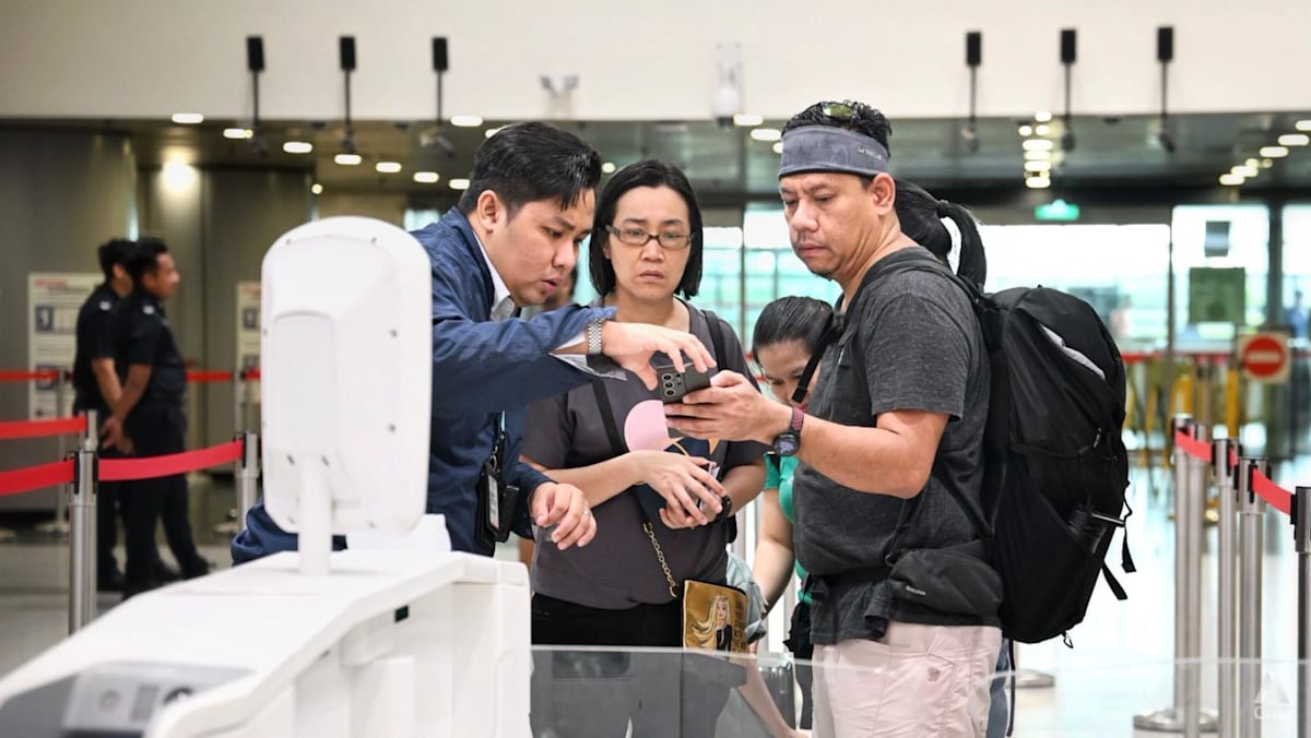 QR code immigration clearance slow to catch on at Singapore’s land checkpoints QR code immigration clearance slow to catch on at Singapore’s land checkpoints