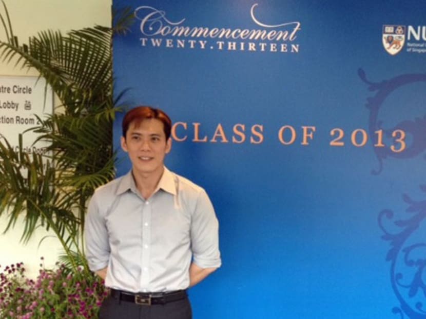 Two former inmates graduate with NUS degrees