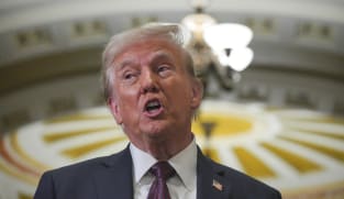 Trump: AS 'sukses' mengebom 3 lokasi nuklir Iran