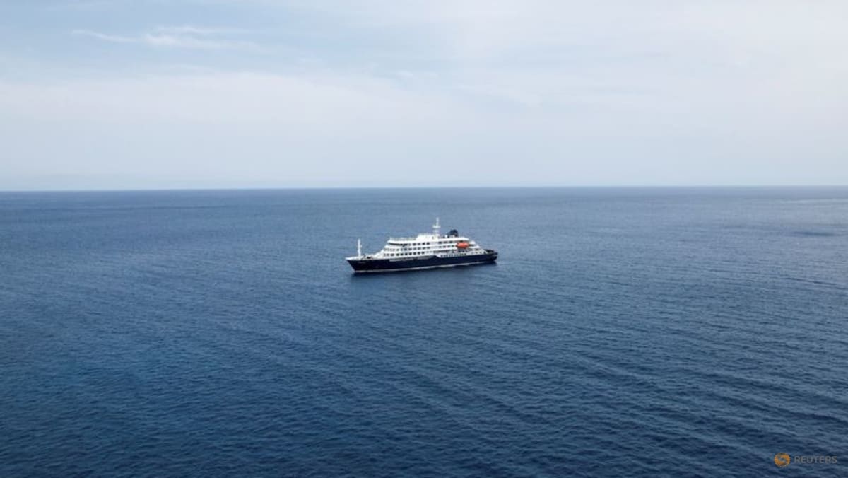 Spain says first evacuees from hantavirus ship will be repatriated Sunday