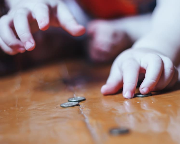 Kids swallowing objects: How long does it take for a coin, battery or magnet to pass through?