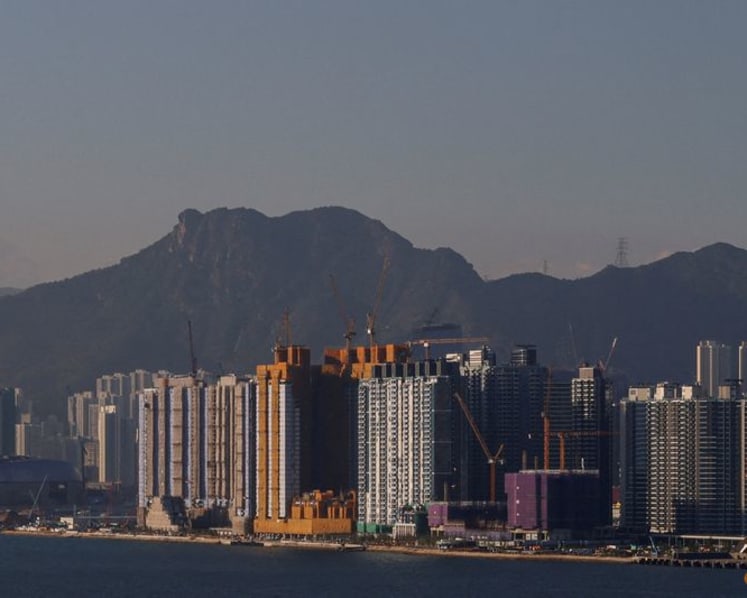 Commentary: The Fed Is making Hong Kong’s billionaire landlords anxious