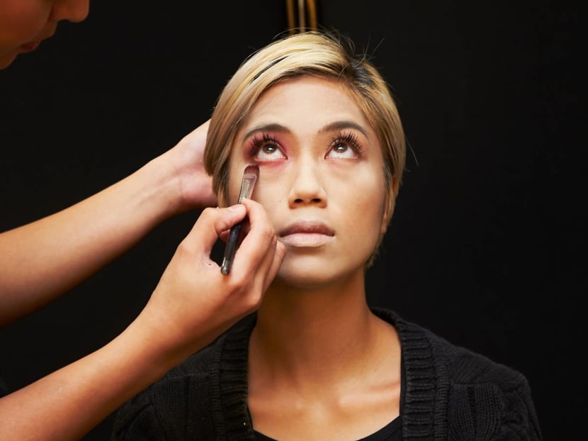 The Only Halloween Make-Up Tutorial You’ll Need (It Only Takes 15 Minutes!)