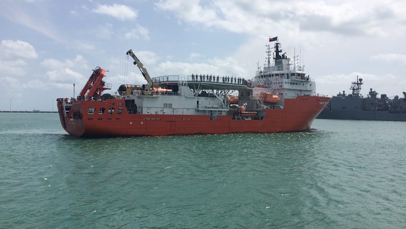 MV Swift Rescue returns to Singapore after finding QZ8501 fuselage