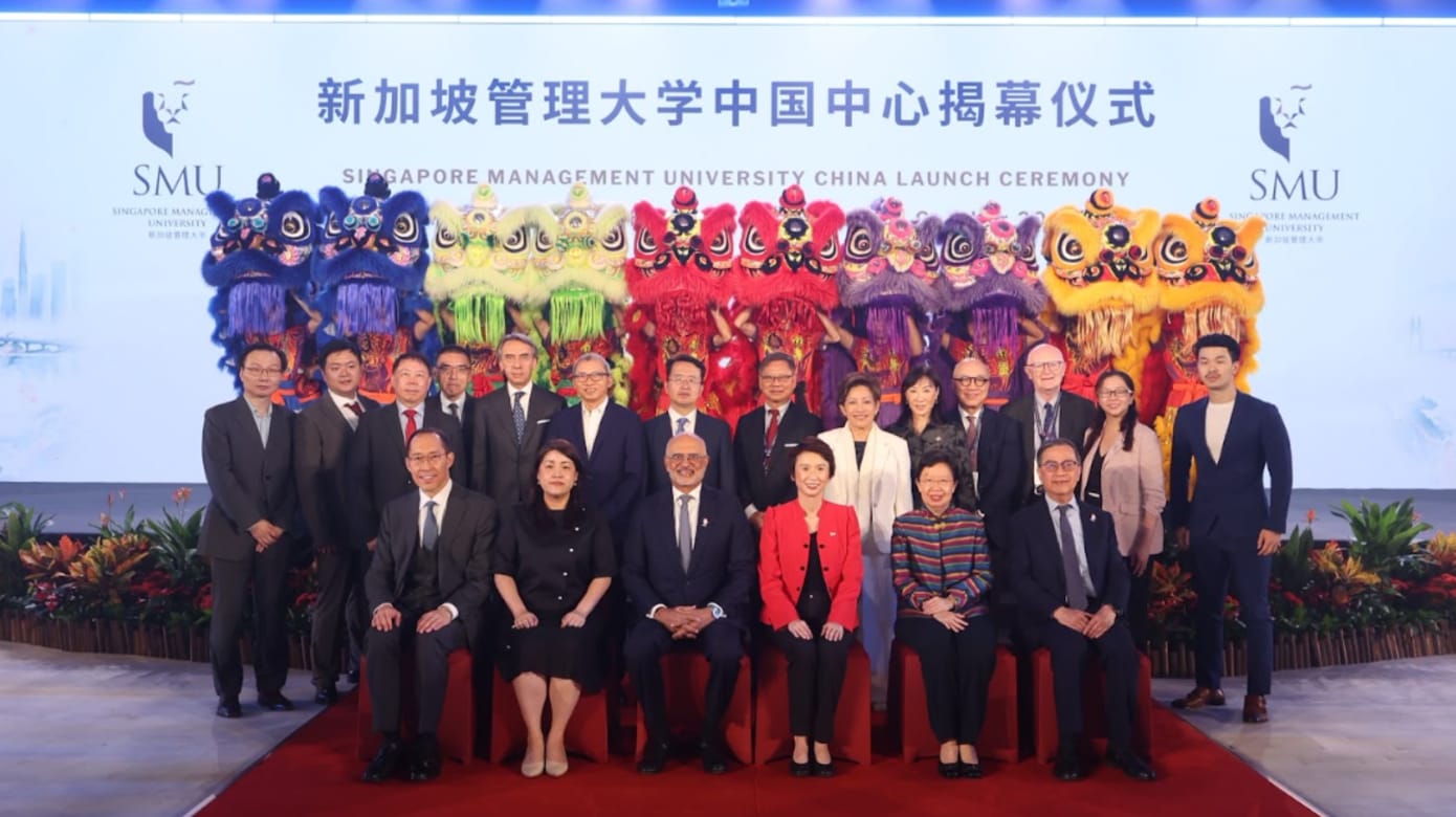 新大首个中国中心落户深圳 加强新中教育与企业合作