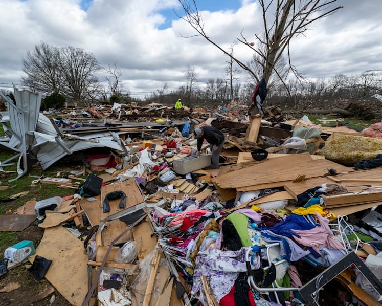 The US leads the world in weather catastrophes. Here's why