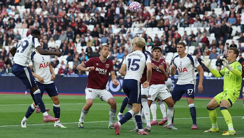 Spurs deepen West Ham's woes with 3-0 win as Soucek sees red