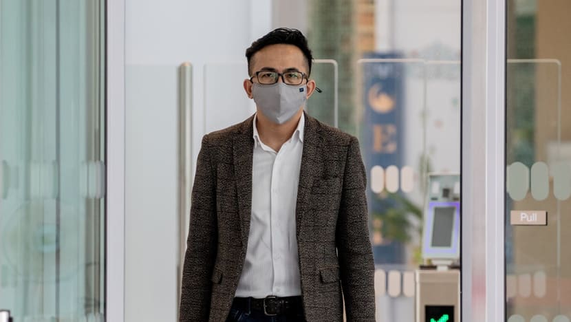 Mandatory treatment order for man who threw knives out of 4th-floor window after girlfriend accused him of cheating