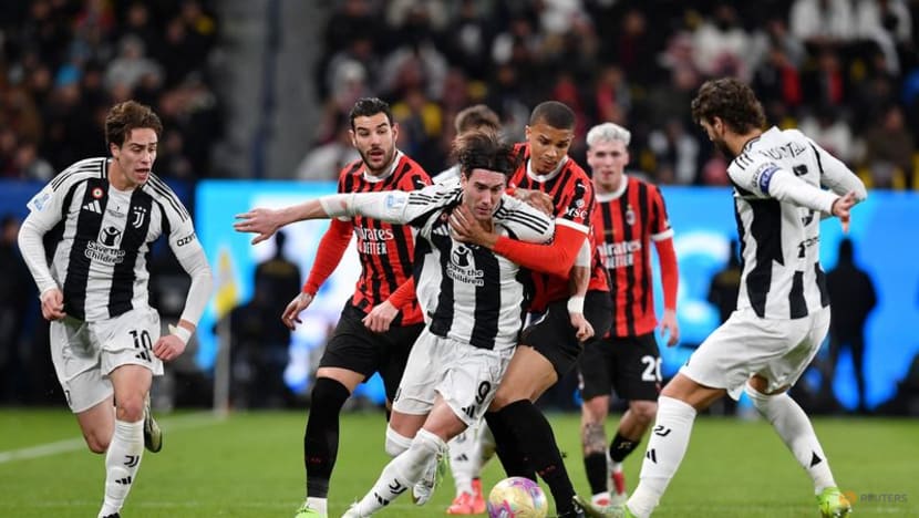 Milan come from behind to beat Juventus 2-1 in Super Cup semi-final Milan come from behind to beat Juventus 2-1 in Super Cup semi-final