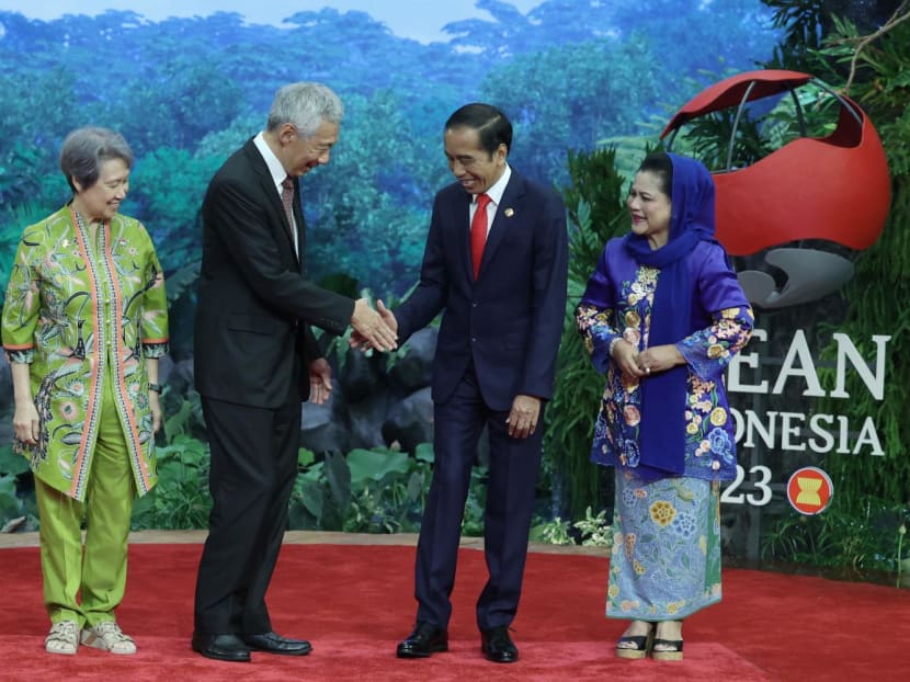 Prime Minister Lee Hsien greets Indonesian President Joko Widodo as their spouses look on at the Asean Summit in Jakarta on Sept 5, 2023. Prime Minister Lee Hsien greets Indonesian President Joko Widodo as their spouses look on at the Asean Summit in Jakarta on Sept 5, 2023.