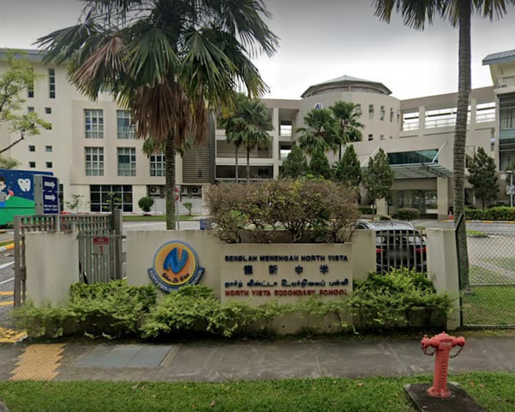 #trending: Anonymous Google Maps admins dish out sassy retorts to negative reviews of two schools in S'pore, bemusing netizens