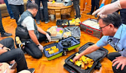 Polisi geledah 12 lokasi dalam tiga kasus dugaan korupsi, temukan uang puluhan miliar dan emas 74kg