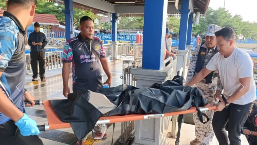 3 termasuk kanak-kanak maut selepas bot terbalik di Pulau Perhentian, Terengganu