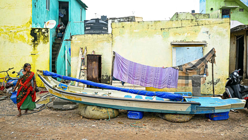 சென்னையில் சூறாவளி எச்சரிக்கை சென்னையில் சூறாவளி எச்சரிக்கை