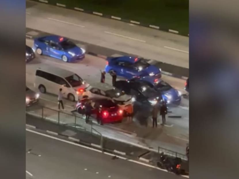Screengrab from a video showing the scene of the crash in Tampines. (Video: Facebook/ROADS.sg)
