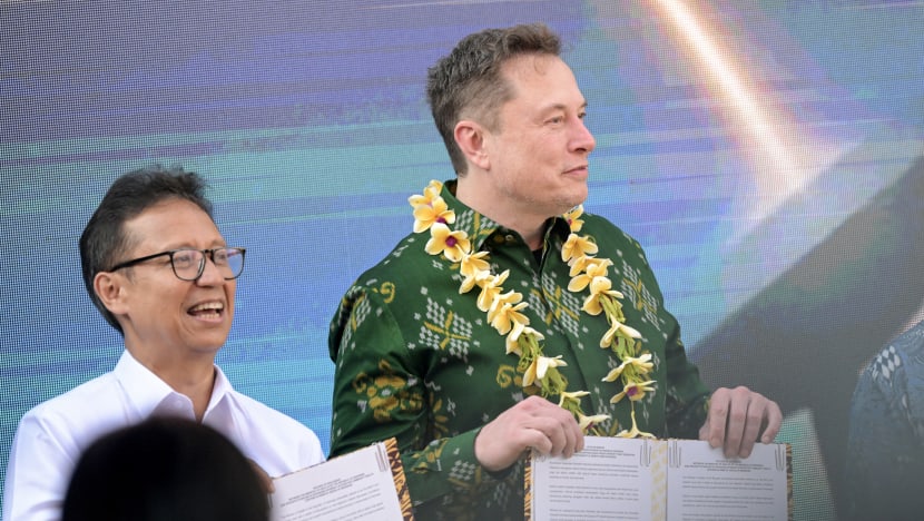 Elon Musk, Menteri Kesihatan Indonesia lancar khidmat internet Starlink bagi sektor kesihatan Elon Musk, Menteri Kesihatan Indonesia lancar khidmat internet Starlink bagi sektor kesihatan