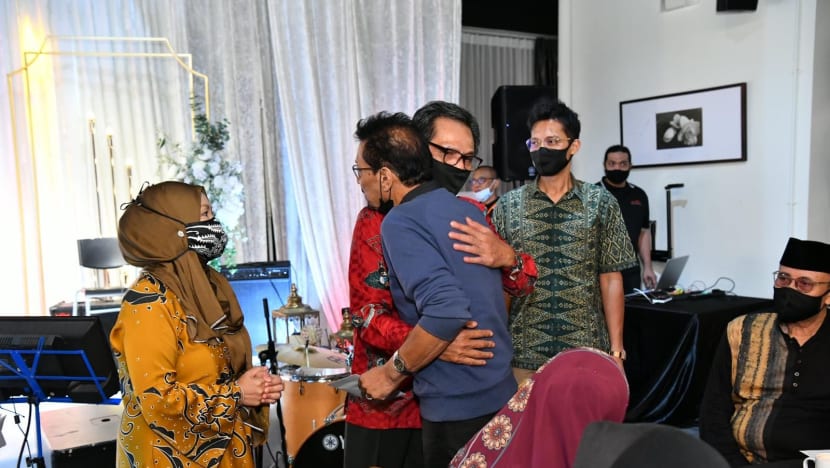 Related article image