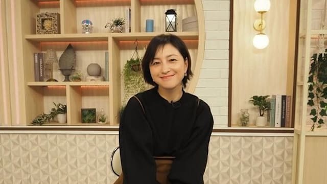 广末凉子遭简易起诉仍获支持，预计2026年复出