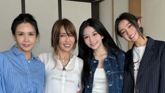 邱淑贞、工藤静香母女世纪同框！两代女神美貌成话题