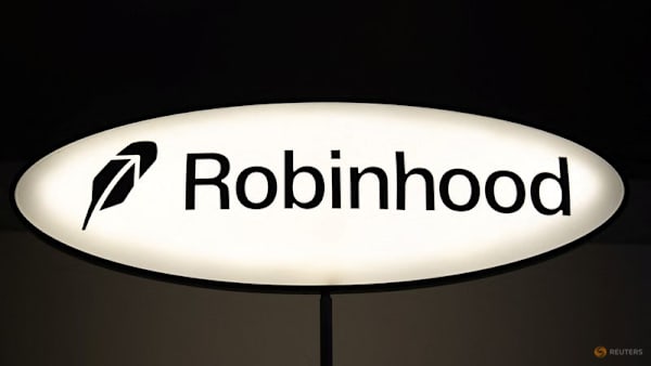 channelnewsasia.com - Robinhood's $658 million private markets fund for retail investors goes public