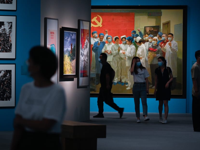 People visit the art exhibition “Unity is strength: An art exhibition on the fight against Covid-19” on the fight against the coronavirus at the National Museum of China in Beijing on Aug 5, 2020. People visit the art exhibition “Unity is strength: An art exhibition on the fight against Covid-19” on the fight against the coronavirus at the National Museum of China in Beijing on Aug 5, 2020.