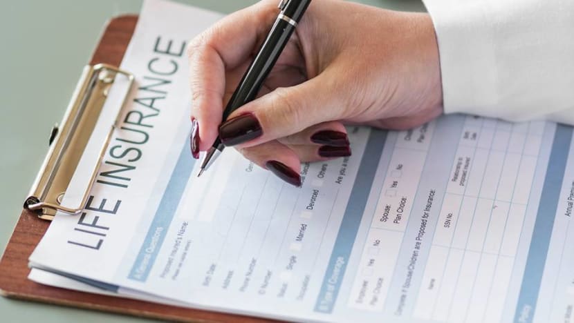 Commentary: When it comes to insurance, less is more for young adults starting out Commentary: When it comes to insurance, less is more for young adults starting out