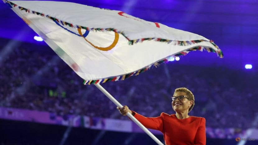 Olympic flag arrives in Los Angeles, host city for 2028 Games Olympic flag arrives in Los Angeles, host city for 2028 Games