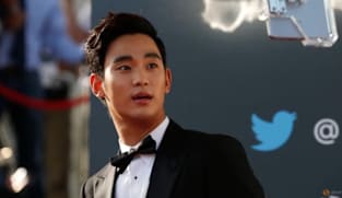 Setahun menghilang, Kim Soo-hyun kembali syuting iklan usai bukti skandalnya ternyata rekayasa AI
