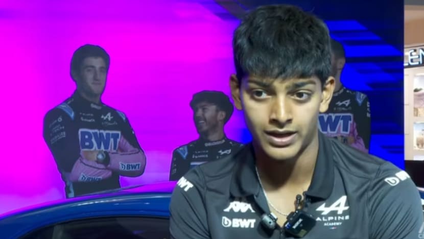 சிங்கப்பூரின் முதல் F1 கார்ப்பந்தய ஓட்டுநராக விரும்பும் இளையர் சிங்கப்பூரின் முதல் F1 கார்ப்பந்தய ஓட்டுநராக விரும்பும் இளையர்